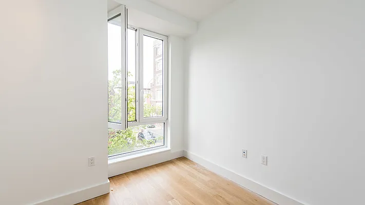 Rented by Nooklyn NYC LLC | media 58