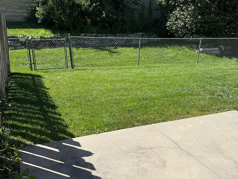 3735 Pace Blvd — Photo 22