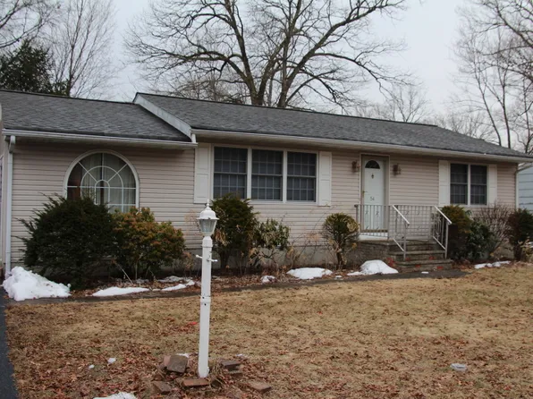 54 Spring Ave, West Milford, NJ 07480