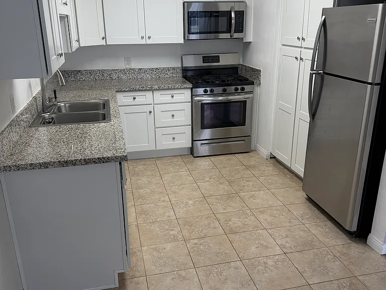 3520 1st Ave #6 — Photo 7