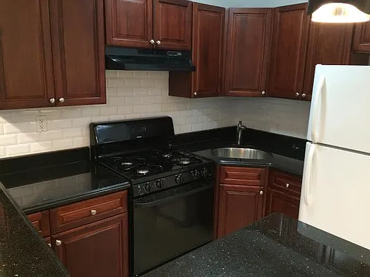 Rented by Kimberly Powe RR | media 58