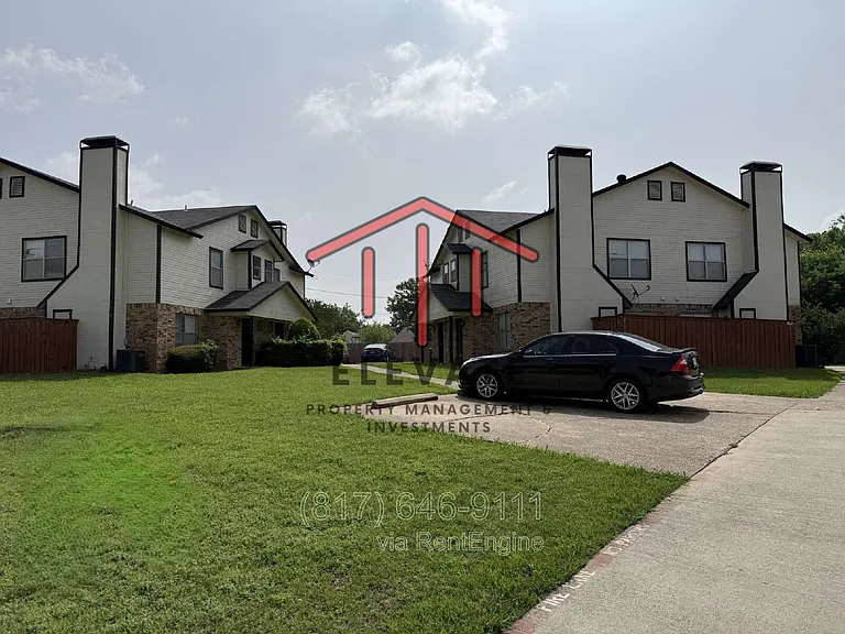 5904 Holiday Ln — Photo 14