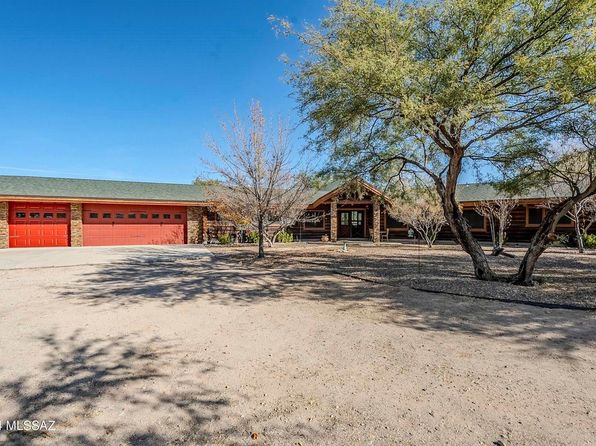 11569 E Speedway Blvd