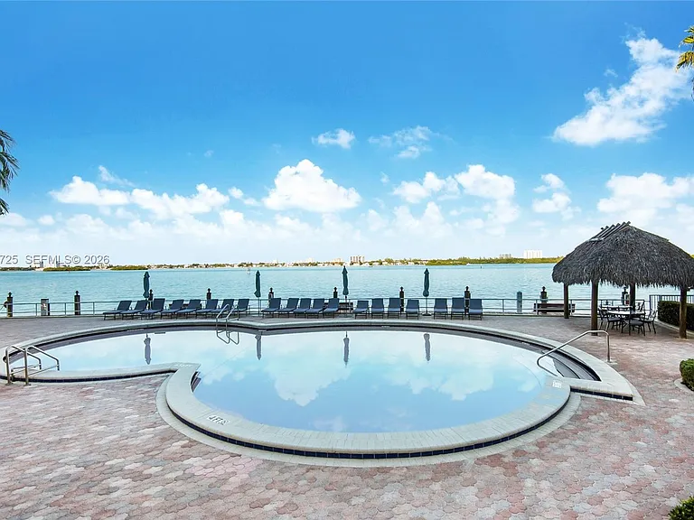 10350 W Bay Harbor Dr #4R — Photo 21
