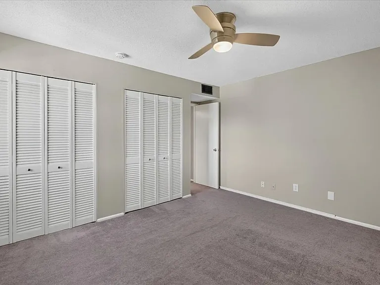 4355 Maryland Ave #202 — Photo 15