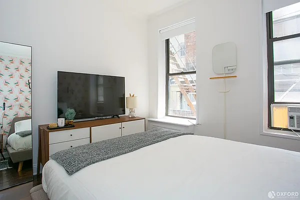 Rented by Oxford Property Group | media 44