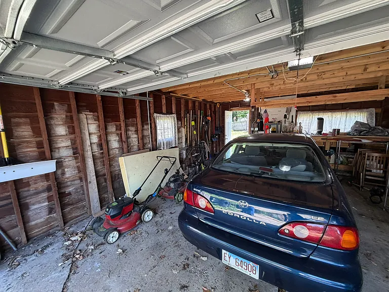 2311 Lake St — Photo 22