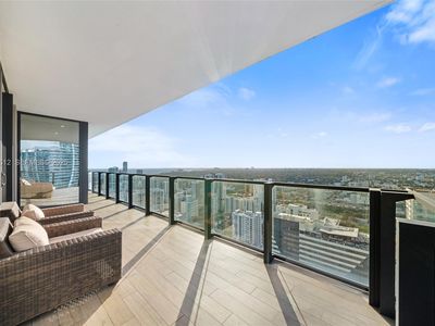 88 SW 7th St APT 3212, Miami, FL, 33130