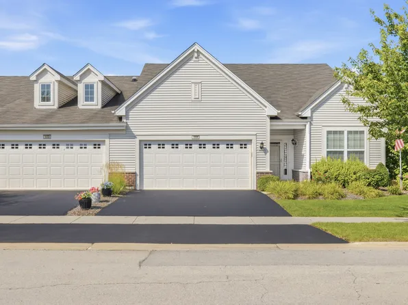 1666 Francis Dr, Hampshire, IL 60140