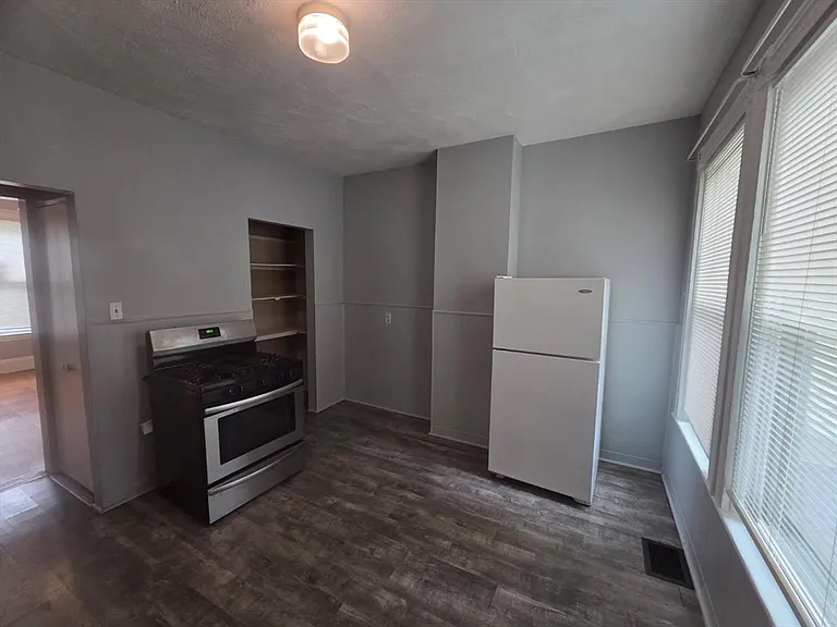 57 Cushing Ave #1 — Photo 2