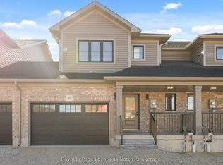 30 Swain Cres, Collingwood, ON L9Y 5T3