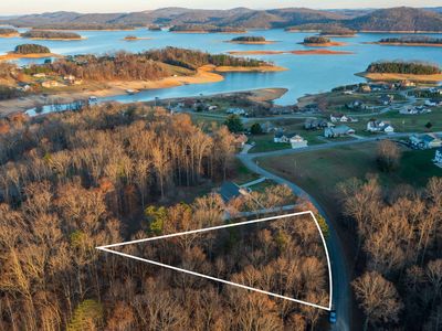 180 Woodstock Dr, Rutledge, TN, 37861