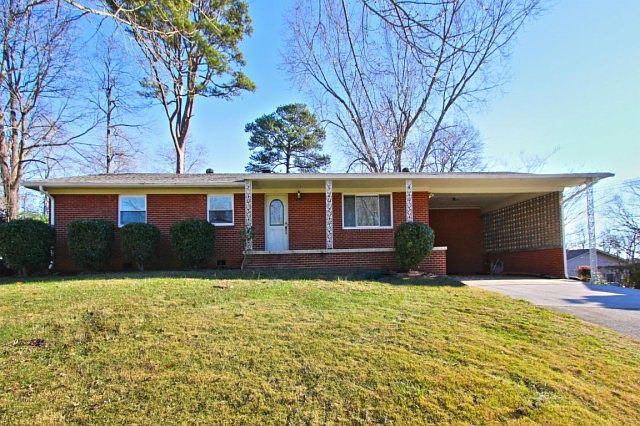 1st image of 1718 Woodhaven Dr
