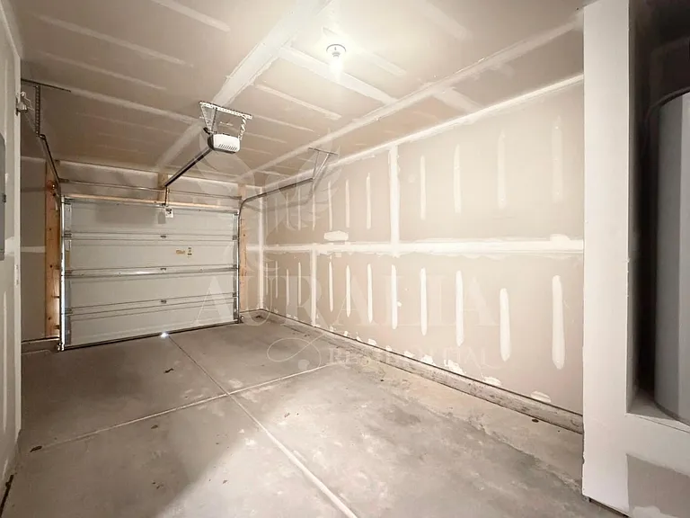 3611 Elm Grove Ln — Photo 11