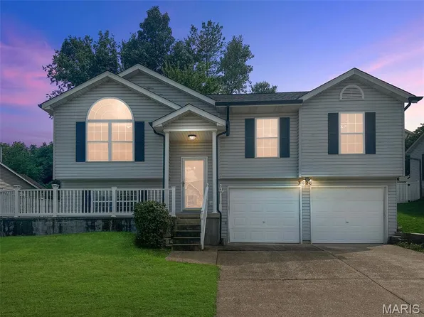 3428 Rockwood Forest Ct, Arnold, MO 63010