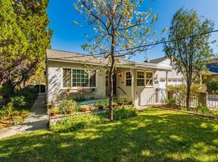 10256 Langmuir Ave, Sunland, CA 91040