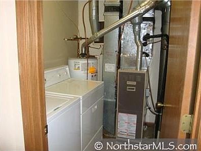 3rd image of 309 Kathy Ln NE