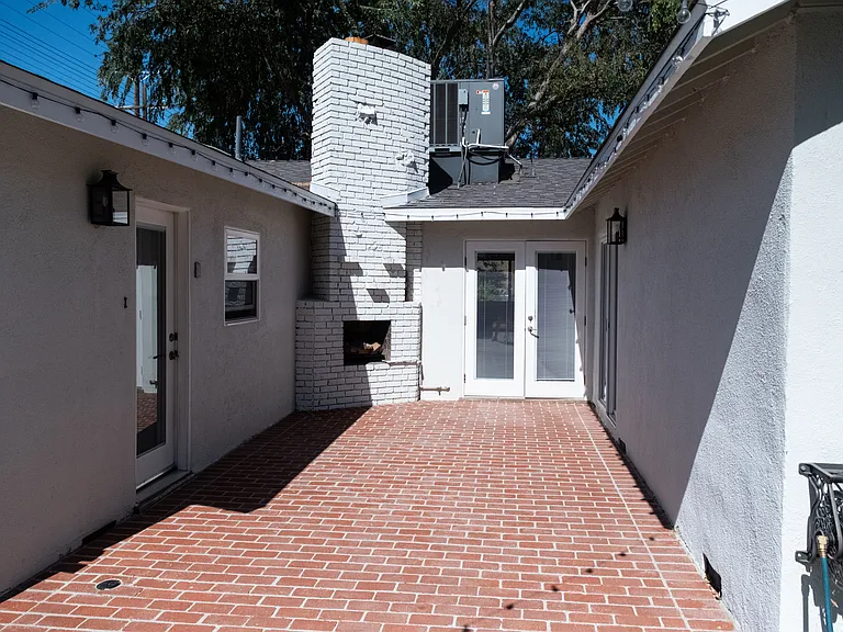 10706 Langmuir Ave — Photo 26