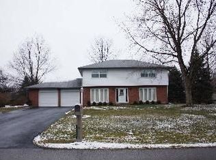 6049 Orangewick Dr S, Lewis Center, OH 43035