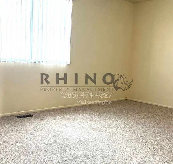 449 N 1465 W — Photo 4