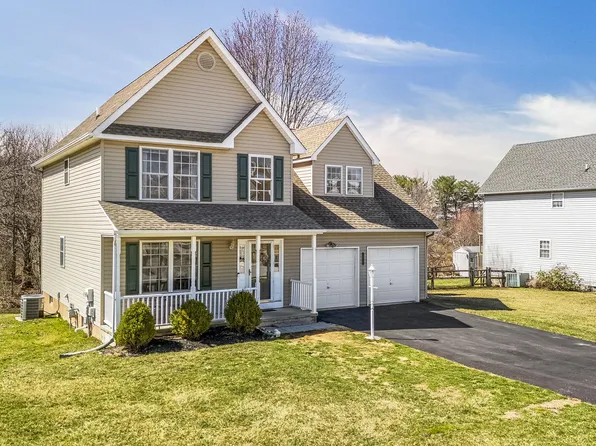 322 S Brookside Dr, Oxford, PA 19363
