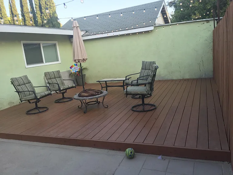277 N Oak Ave — Photo 11