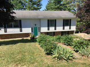 24 Virginia Ln, Athens, OH