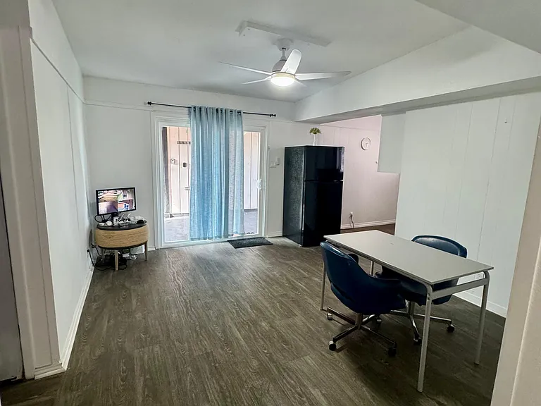 1305 Aswan Dr — Photo 11