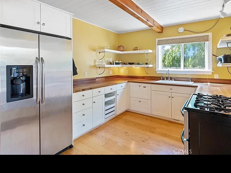 1292 Sydney St — Photo 11