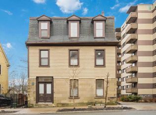 5274 Morris St, Halifax, NS B3J 1B4