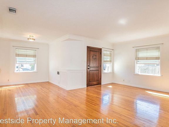 4th image of 3971 Tilden Ave