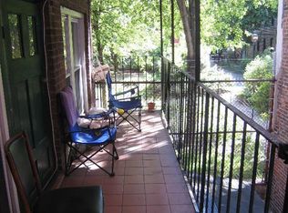 448 Hanover St #203, Boston, MA 02113