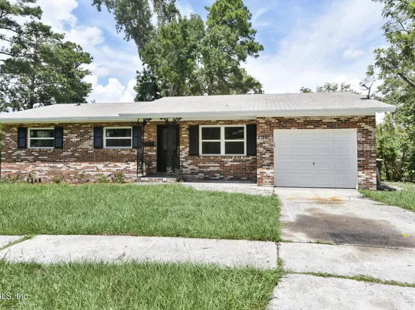 201 SATURN Lane N, Orange Park, FL 32073