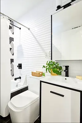 Rented by Nolita Group | media 13