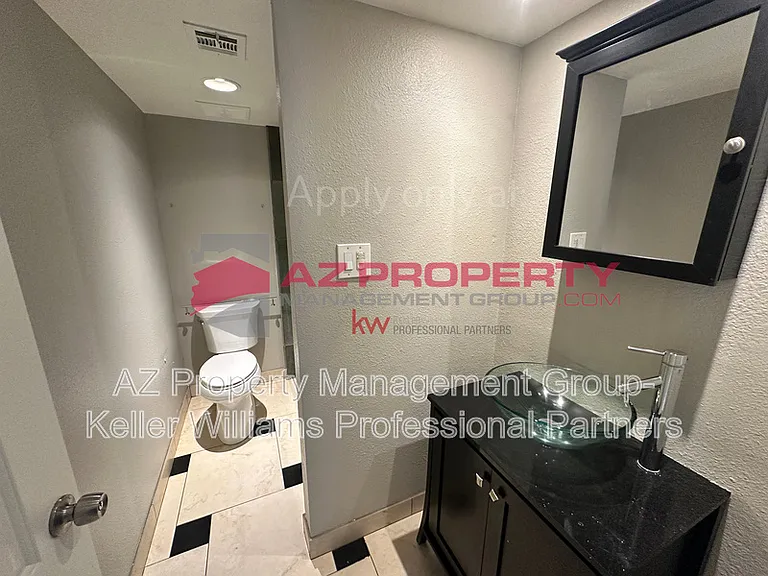 4410 N Longview Ave #226 — Photo 12
