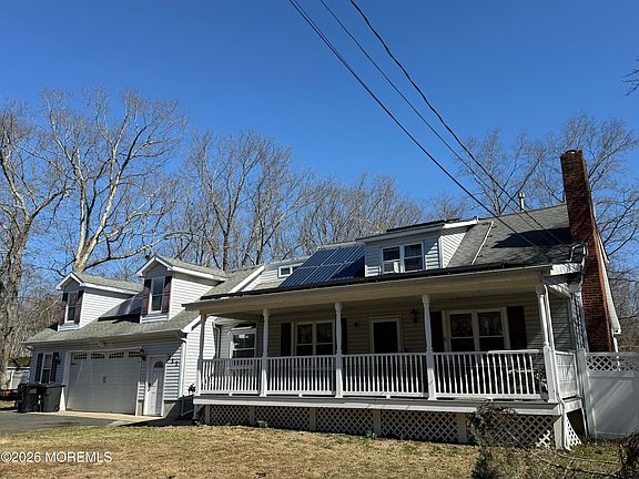 2nd image of 117 Driftway Road