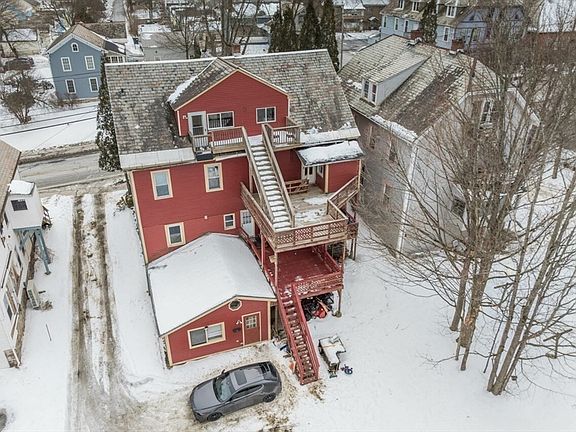 3rd image of 295 Cole Ave