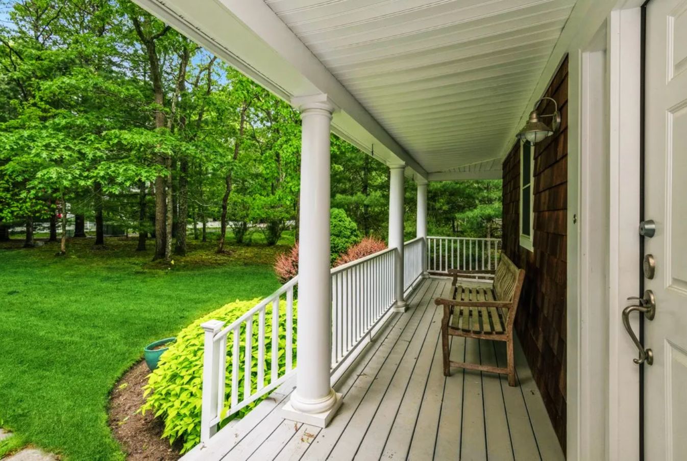  Wrap around porch