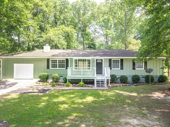 879 Rock Oak Ln, Lawrenceville, GA 30046