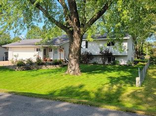 2015 Marathon St, Marshfield, WI 54449