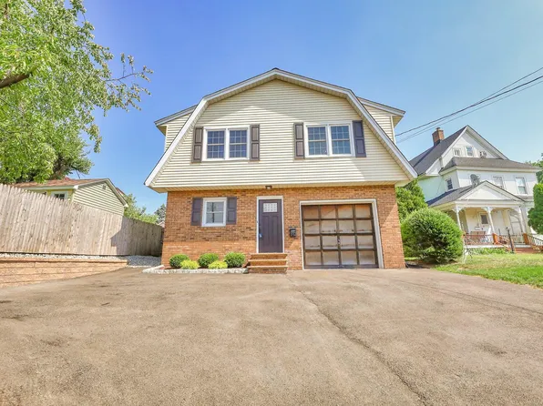 192 Maywood Ave, Maywood, NJ 07607