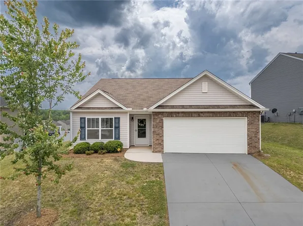 27 Karkinnen Ct, Pendleton, SC 29670