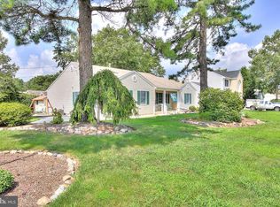 374 Mermaid Dr, Manahawkin, NJ 08050