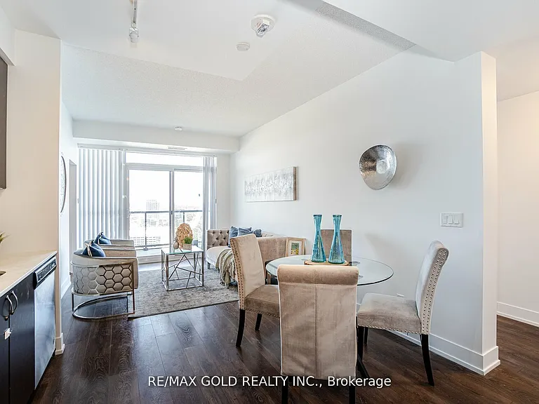 1255 Bayly St #LP03 — Photo 11