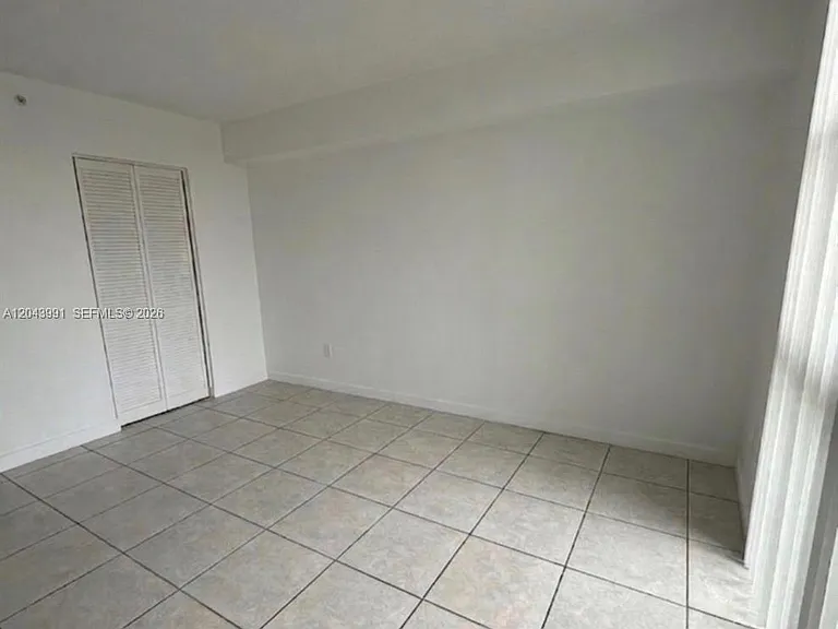 2055 SW 122nd Ave #327 — Photo 9