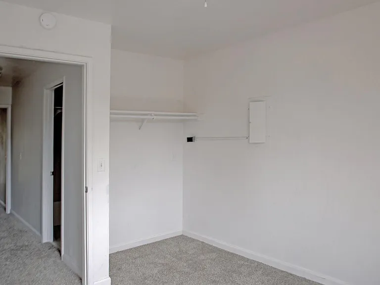 19096 Dyer Ct #5 — Photo 15