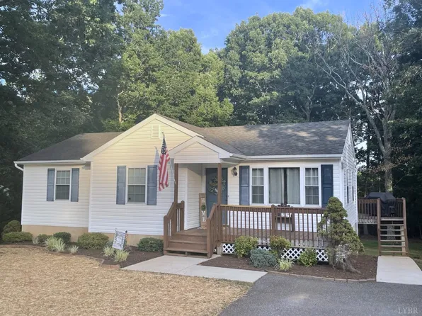 4892 Colonial Hwy, Evington, VA 24550