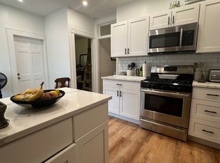 149 L St #1, Boston, MA 02127