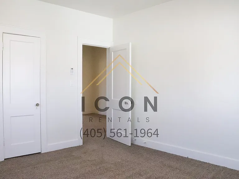 3143 NW 14th St — Photo 9