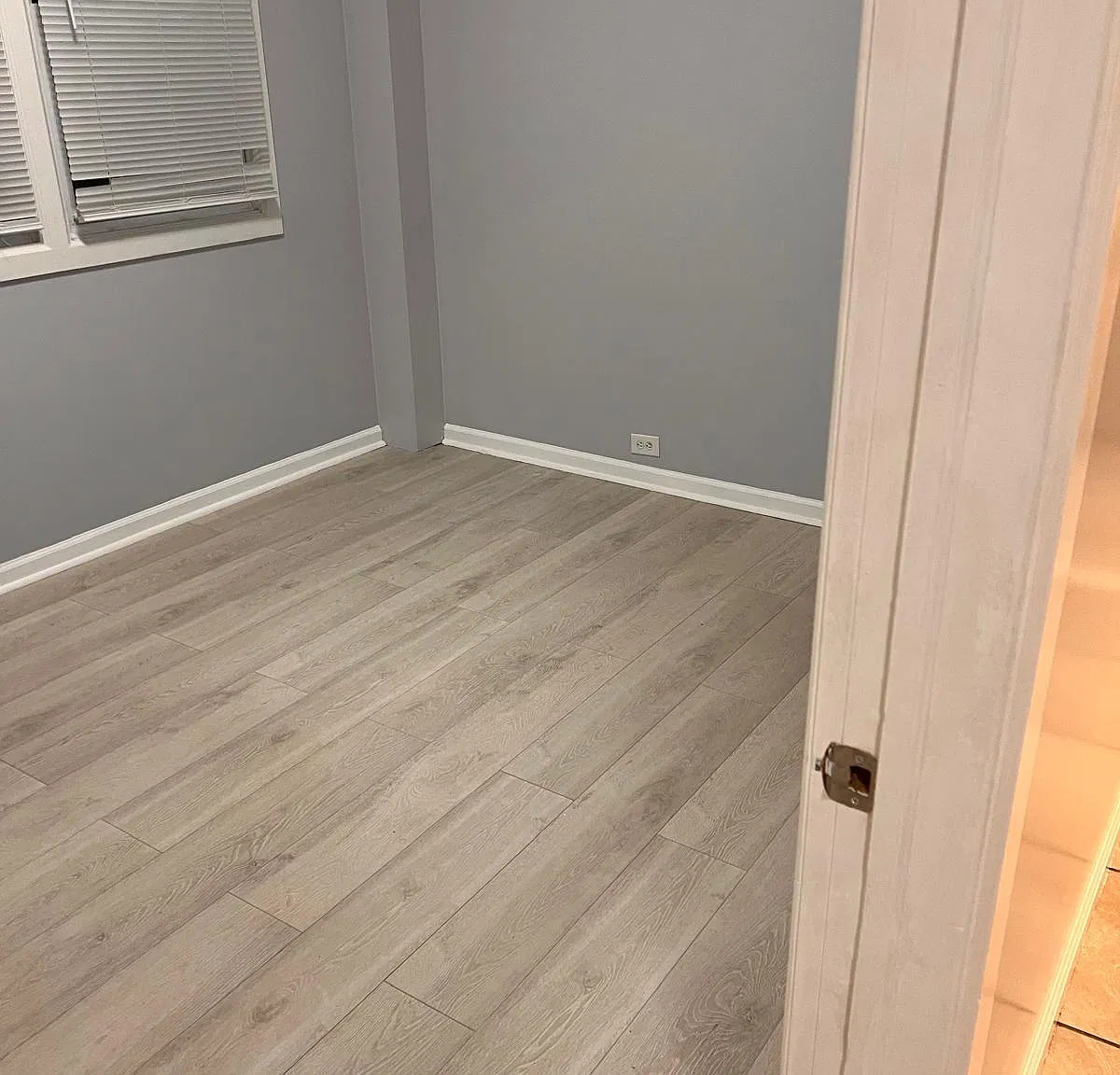 3 bed, 1200 sqft, $2,350 — Photo 2